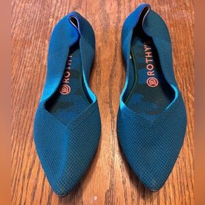 Rothy’s the point shoes